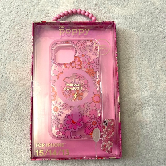 **NWT** Super Cute XO, Poppy 🌺 iPhone 15/14/13 Case - Mag Safe